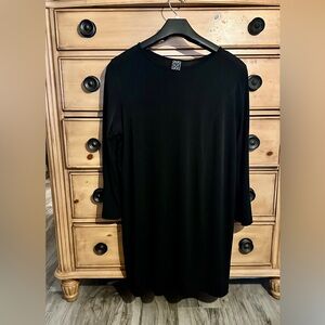 CLARA SUNWOO Black Long Sleeve Stretch Tunic Top 1X Excellent Condition